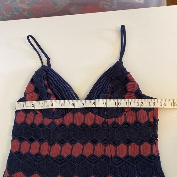 Bardot Navy & Mauve Diamond Lace Bodycon Dress Size 4 NWT - Picture 13 of 14